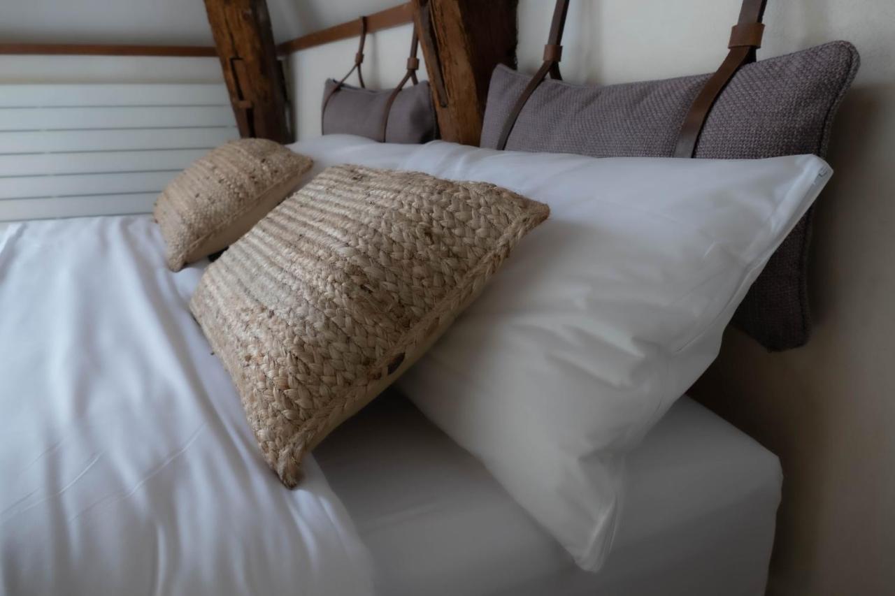 Suite Toussaint - Calme & Authentique Angers Bagian luar foto
