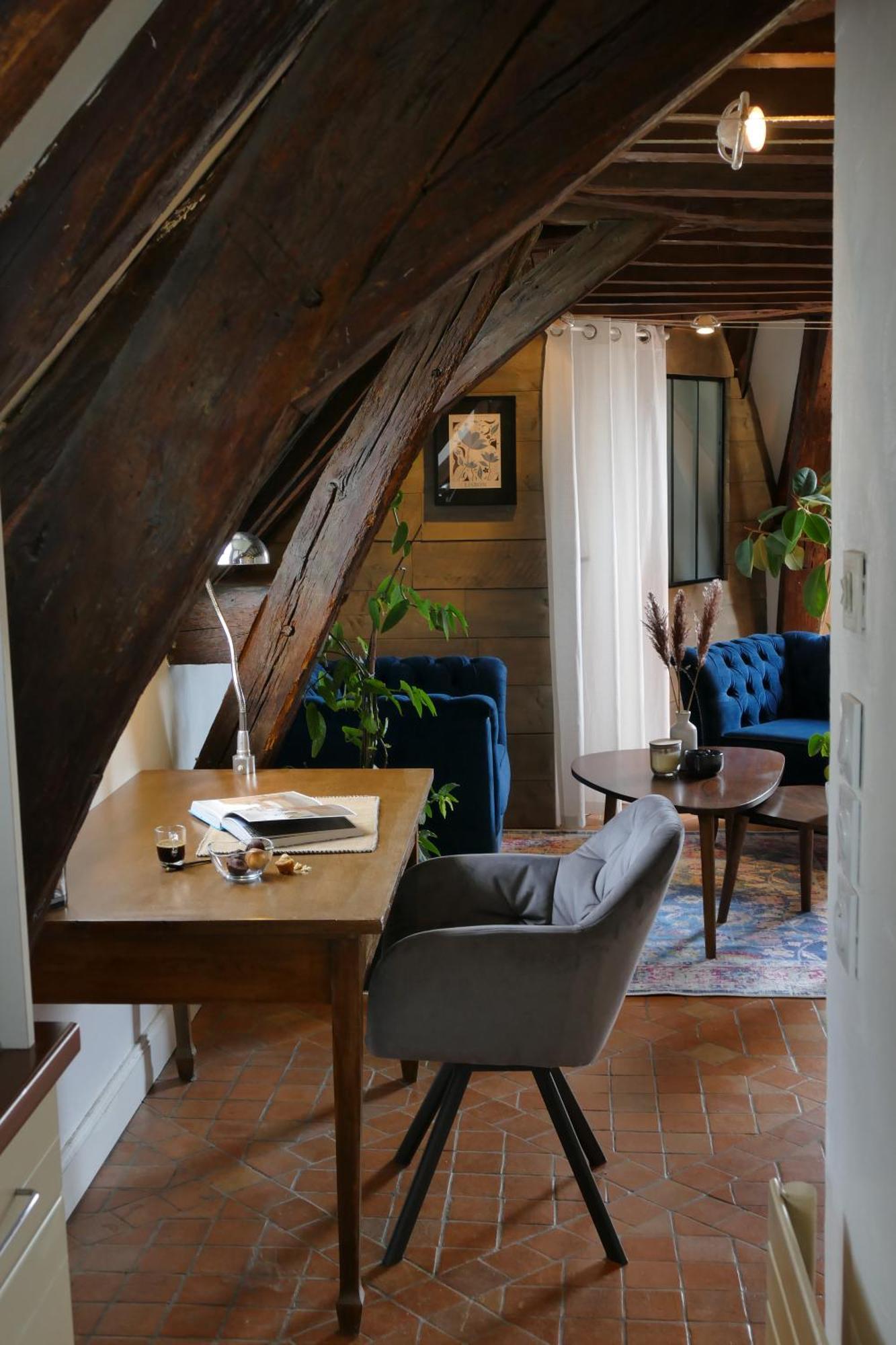 Suite Toussaint - Calme & Authentique Angers Bagian luar foto