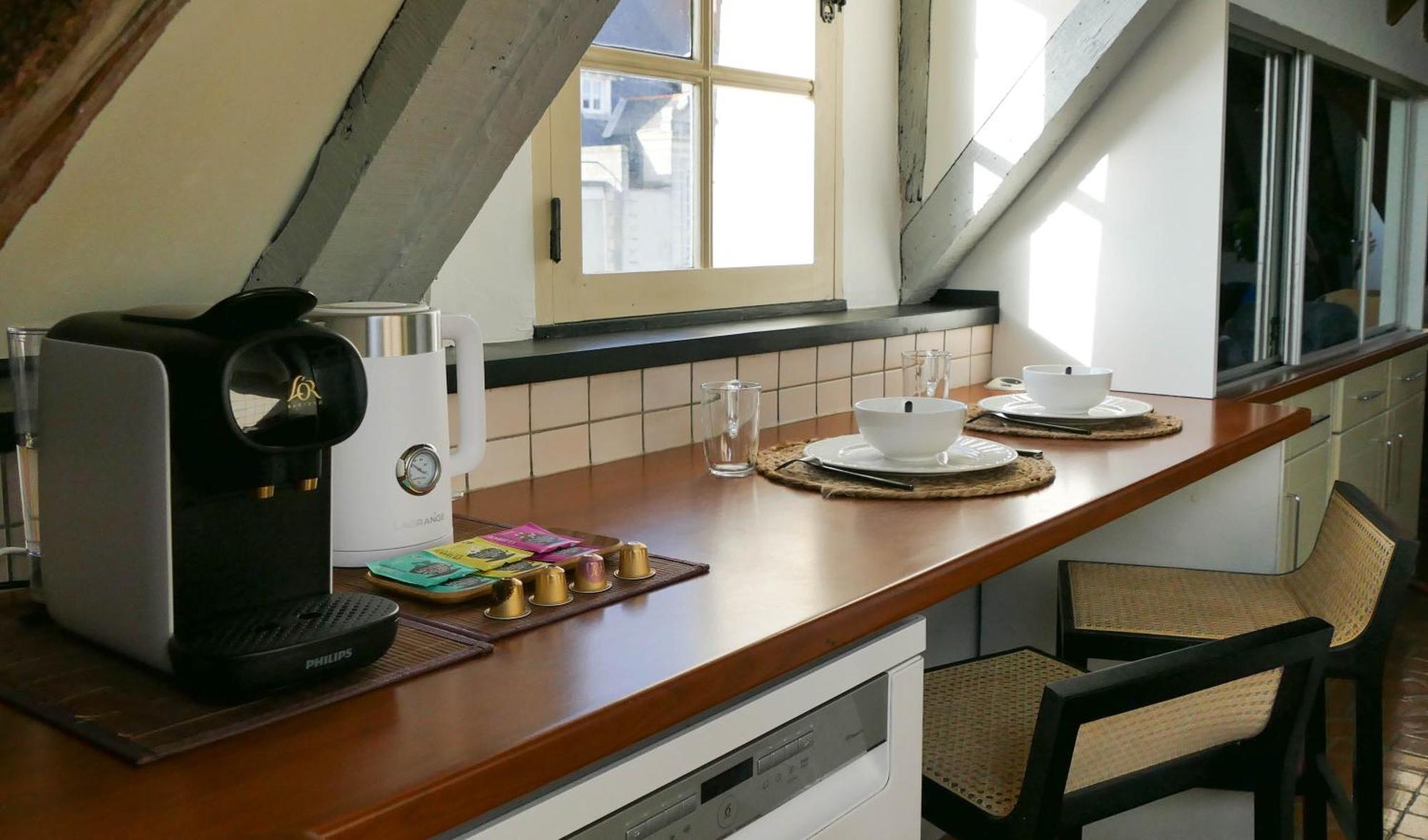 Suite Toussaint - Calme & Authentique Angers Bagian luar foto