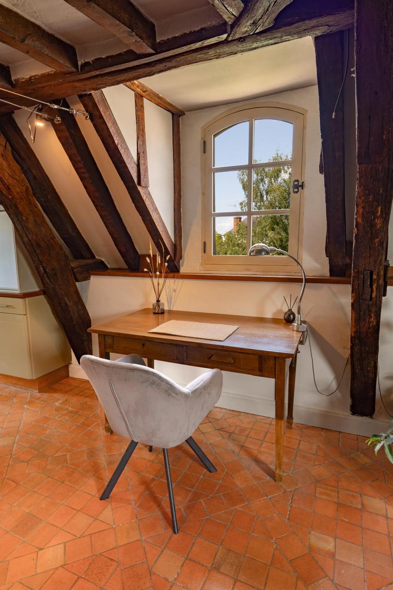 Suite Toussaint - Calme & Authentique Angers Bagian luar foto