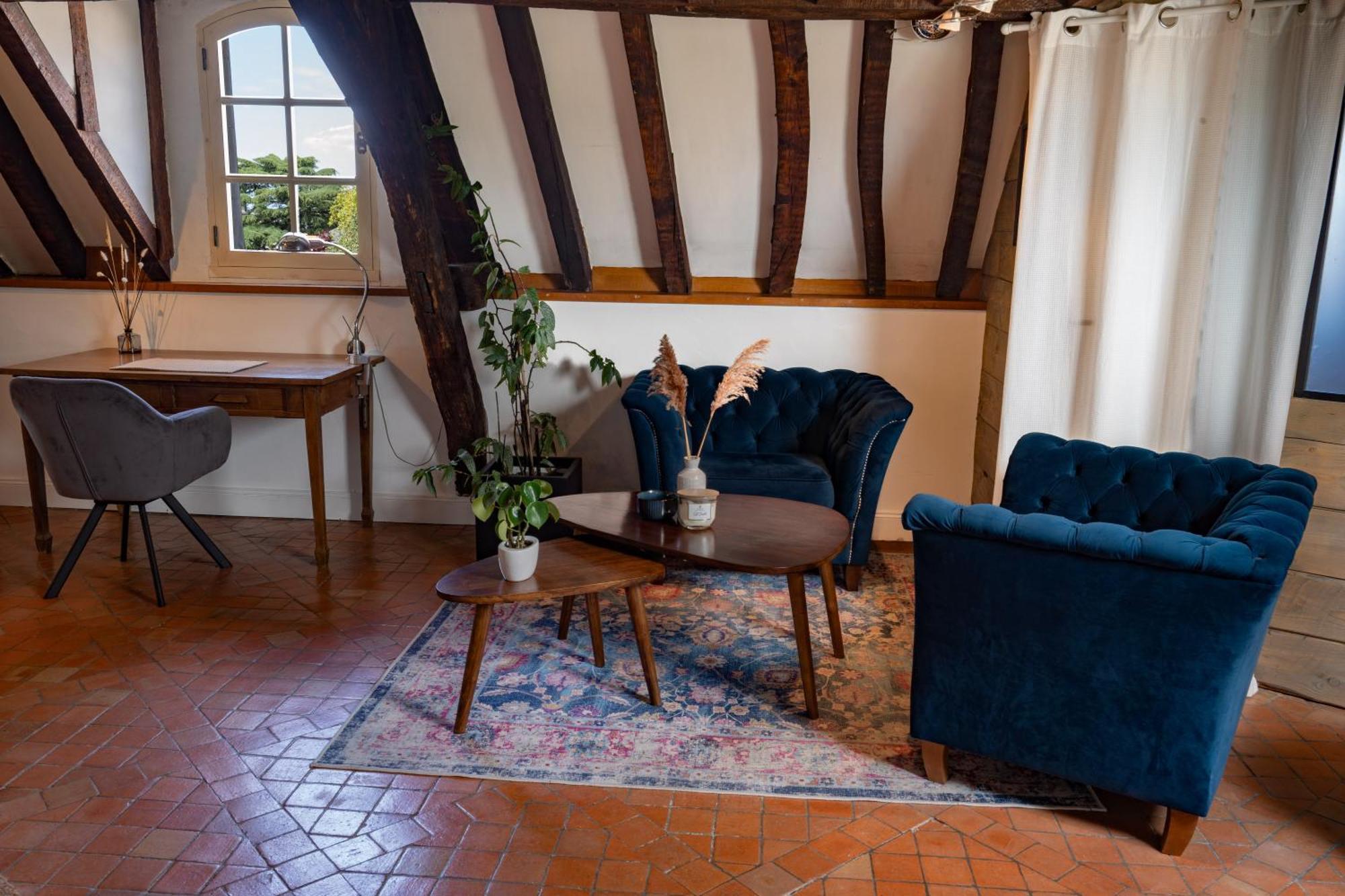 Suite Toussaint - Calme & Authentique Angers Bagian luar foto